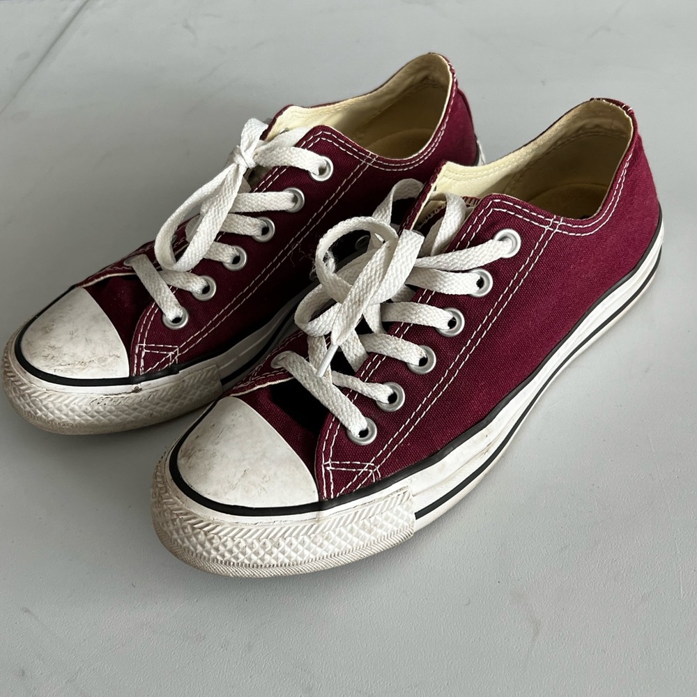 Converse low tops